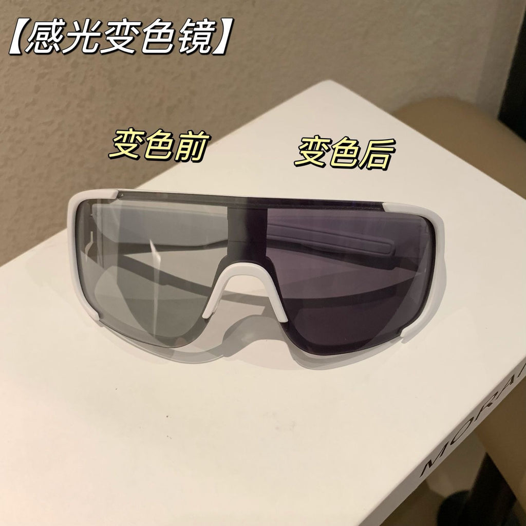 6d50c459-0154-41f1-974d-9c252e0cc132